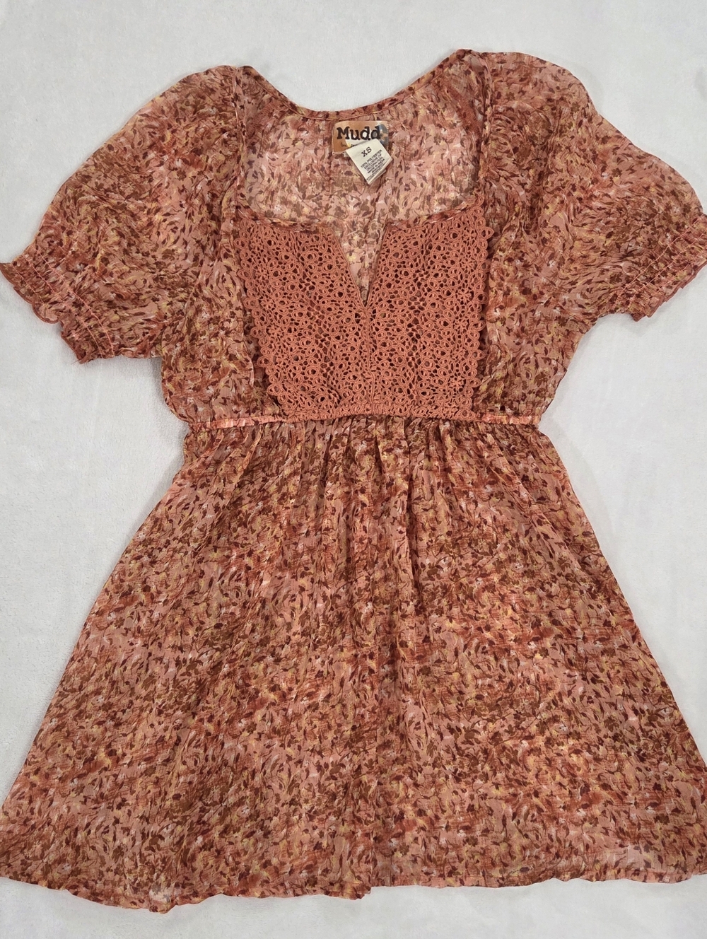 Mudd Pink Brown Floral Crochet Short Puff Sleeve V-Neck Mini Dress Size XS
